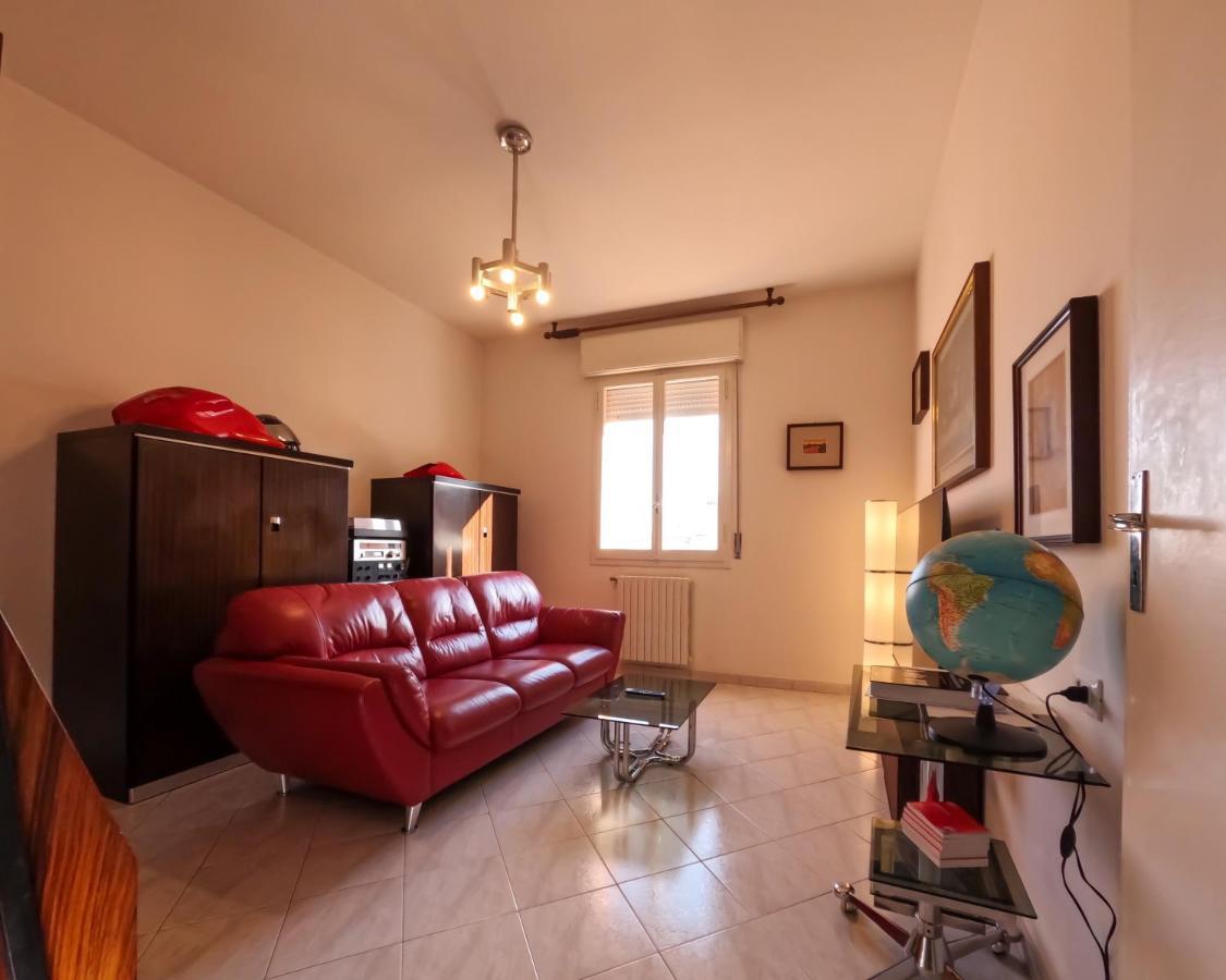 Spadini Apartment Bologna Bagian luar foto