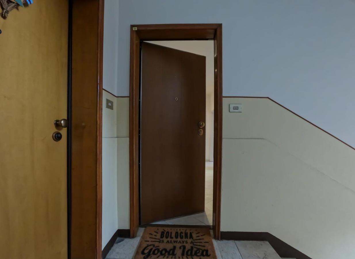 Spadini Apartment Bologna Bagian luar foto